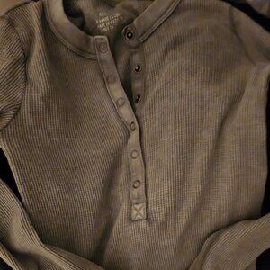 AE Distressed Henley